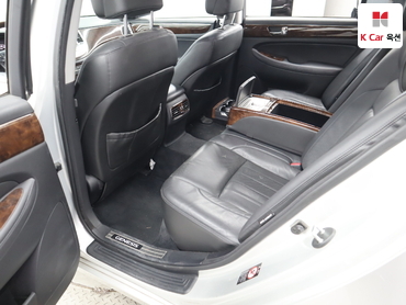 2010 - hyundai bh330