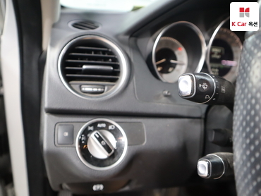 2013 - mercedes-benz c220