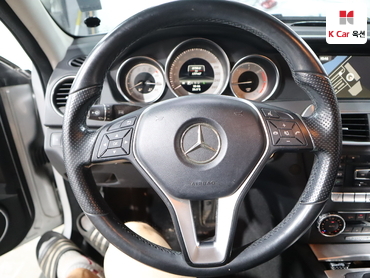 2013 - mercedes-benz c220