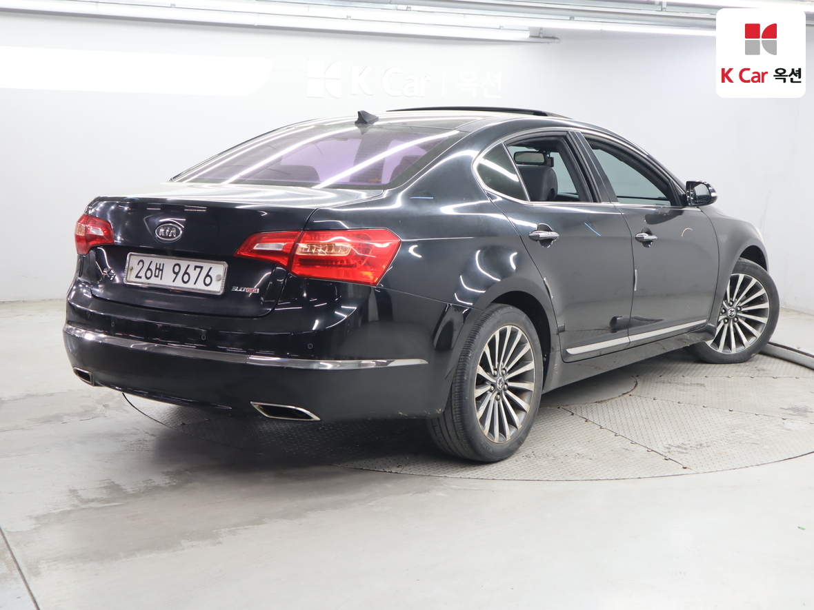 Kia K7 - 2