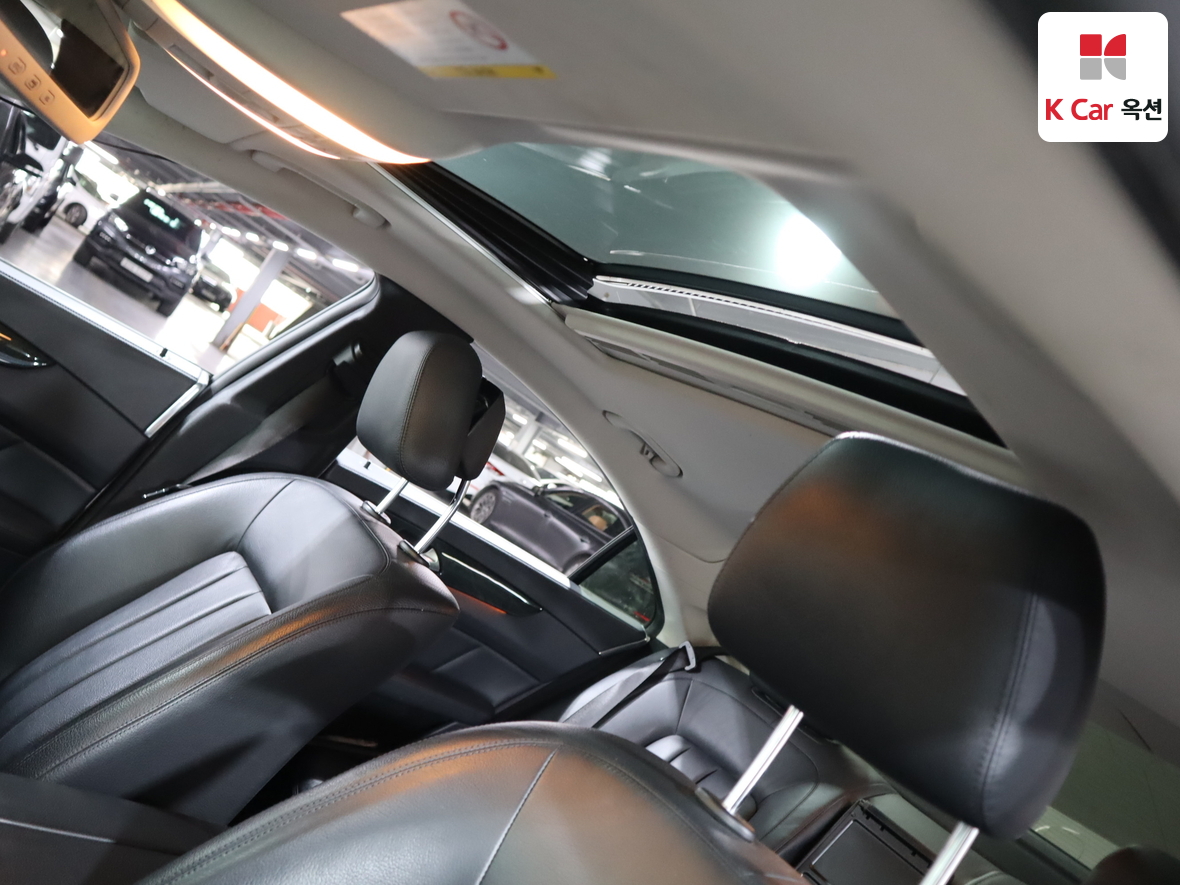 메르세데스-벤츠 CLS - 21