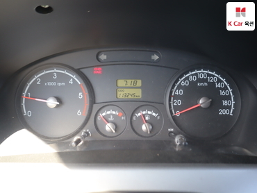 2012 - kia bongo iii