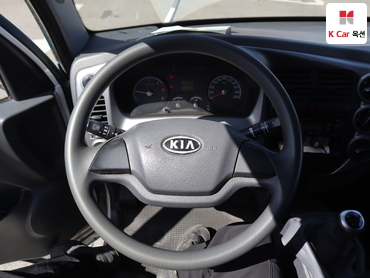 2012 - kia bongo iii