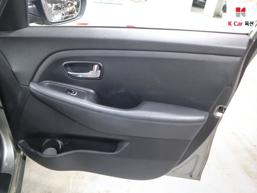 2015 - kia carens
