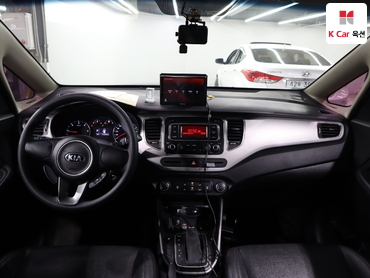 2015 - kia carens