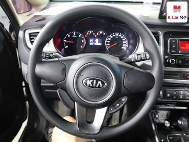 2015 - kia carens