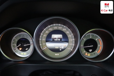 2015 - mercedes-benz e220