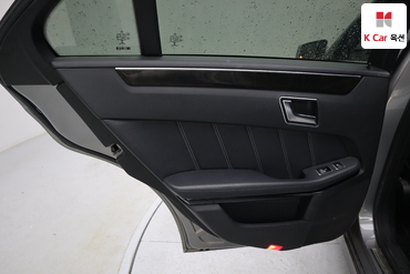 2015 - mercedes-benz e220