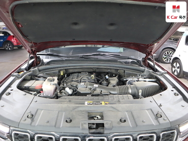 2023 - jeep grand cherokee