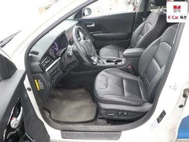2021 - kia niro