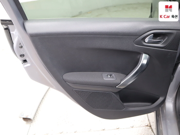 2015 - peugeot 2008