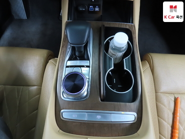 2023 - kia k9