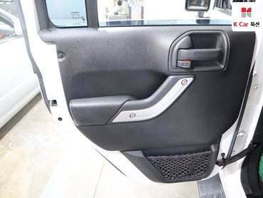 2016 - jeep wrangler