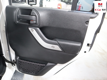 2016 - jeep wrangler