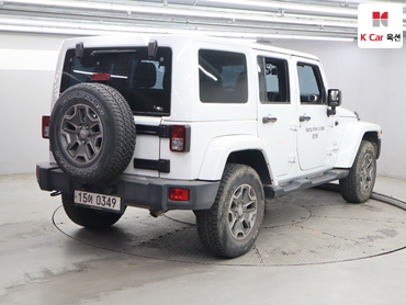 2016 - jeep wrangler