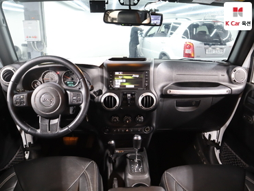 2016 - jeep wrangler
