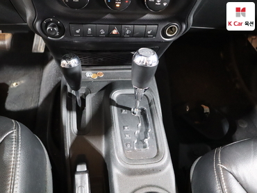 2016 - jeep wrangler