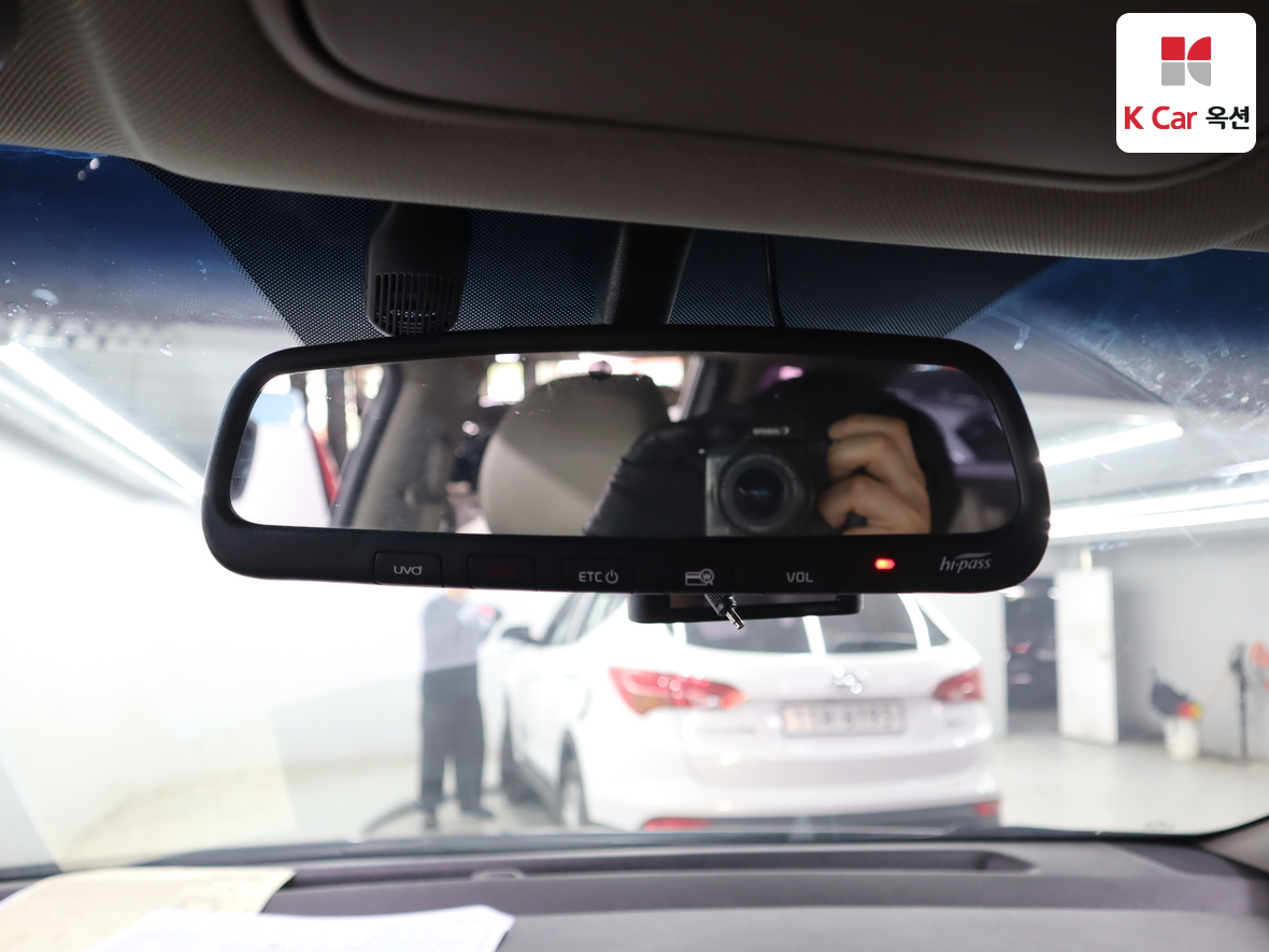 Kia New Carnival - 13