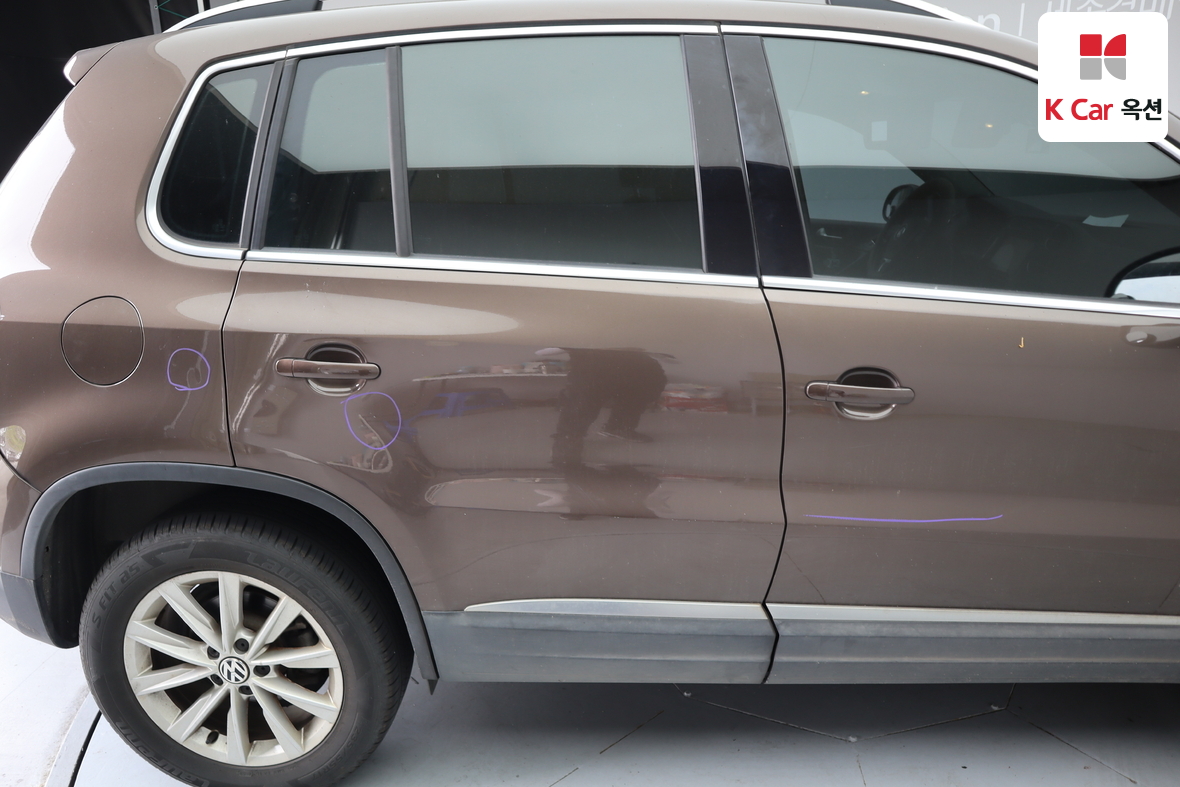 Volkswagen Tiguan - 40