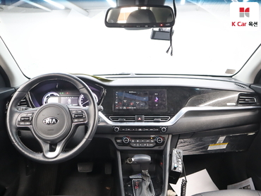 2021 - kia niro