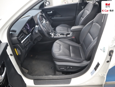 2021 - kia niro