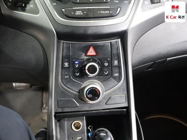 2016 - hyundai avante