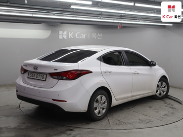 2016 - hyundai avante