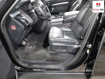 2020 - land rover discovery