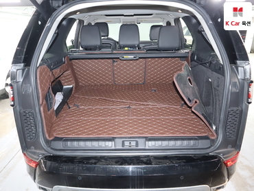 2020 - land rover discovery