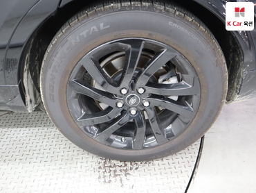 2020 - land rover discovery