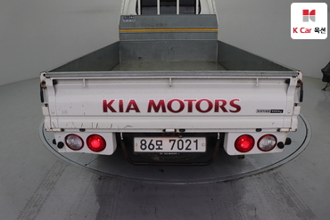 2020 - kia bongo iii