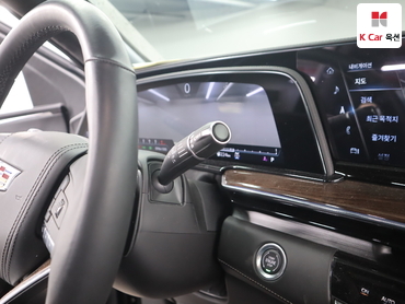 2024 - cadillac escalade