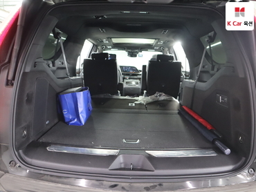 2024 - cadillac escalade