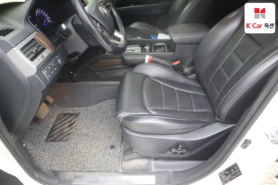 KG Mobility Rexton - 19