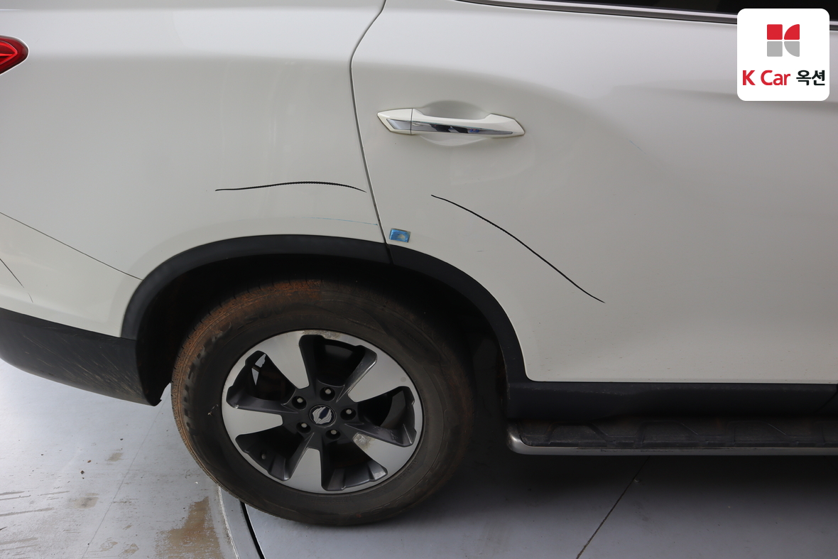 KG Mobility Rexton - 34