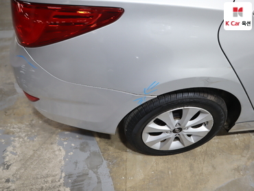 2017 - hyundai accent
