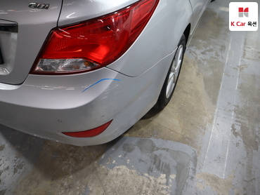 2017 - hyundai accent
