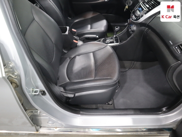 2017 - hyundai accent