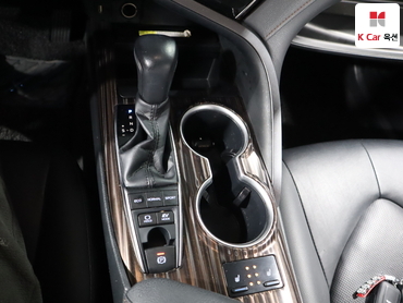 2019 - toyota camry