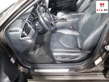 2019 - toyota camry