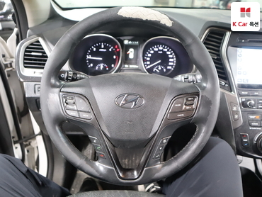 2017 - hyundai santa fe