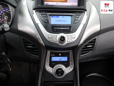 2012 - hyundai avante