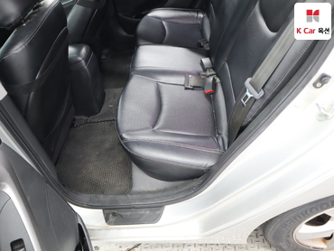 2012 - hyundai avante