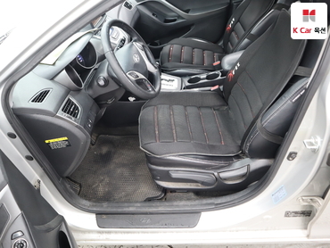 2012 - hyundai avante