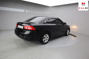 2009 - kia roche