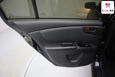 2009 - kia roche