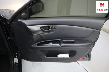 2009 - kia roche