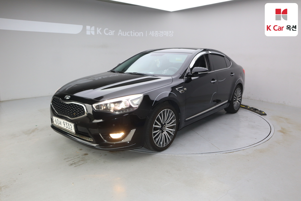 Kia K7 - 1