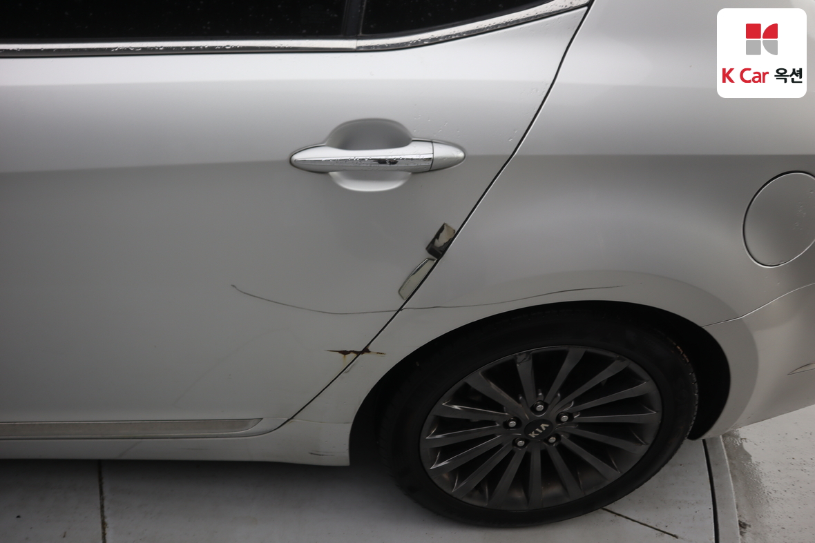 Kia K7 - 40