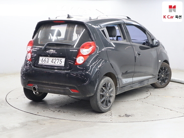 2015 - chevrolet spark